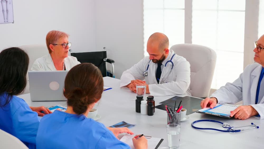 AI Medical Coding: Solution Types, Pros and Cons, and Who Should Use What