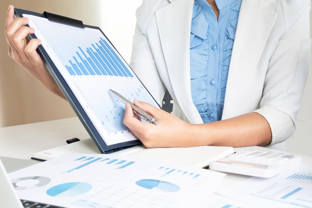 How AI is Reducing Healthcare Administrative Costs: A Strategic Solution for Hospitals