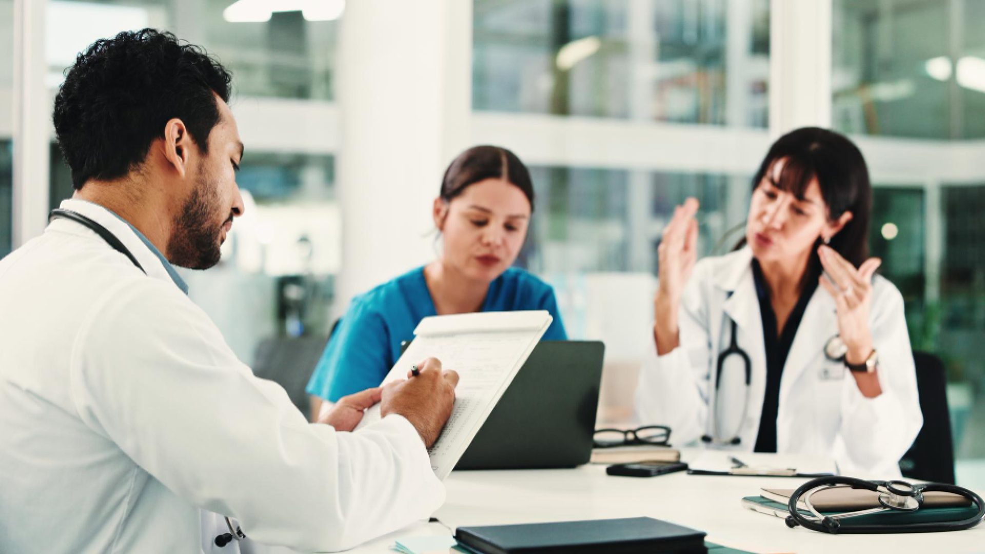 Revenue Cycle Outsourcing in 2026: Why Automation Is Changing the Calculus